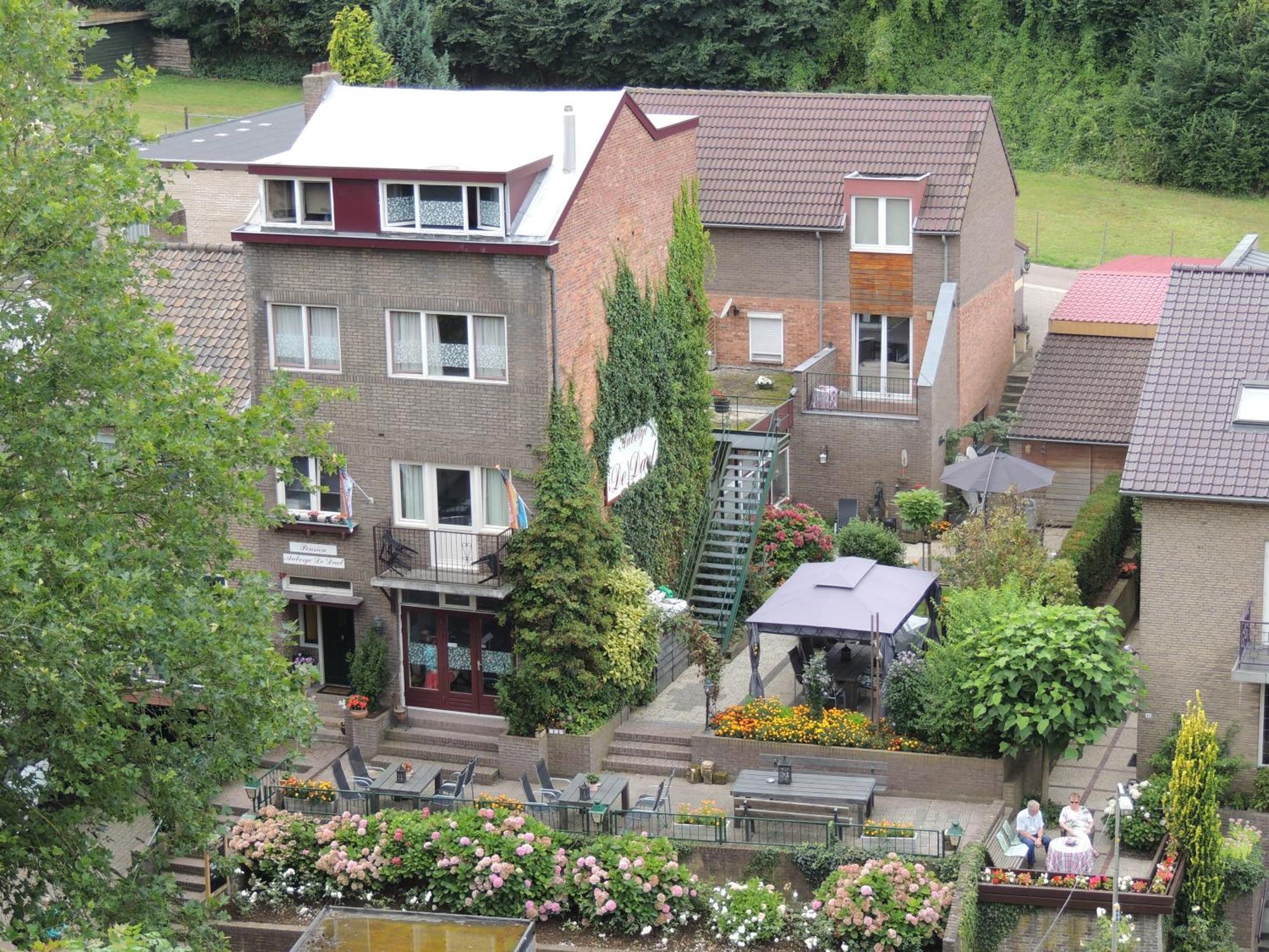 Pension Auberge De Dael Valkenburg aan de Geul Ngoại thất bức ảnh